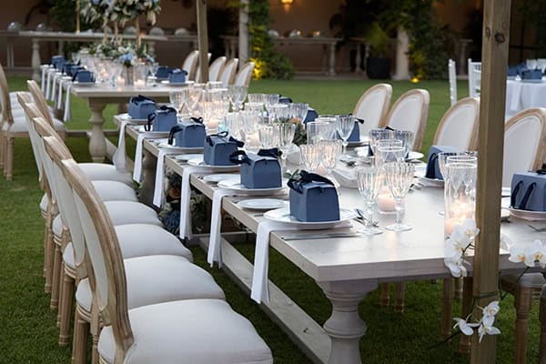 bohemian-wedding-athens-beautiful-florals-blue-hydrangeas_17