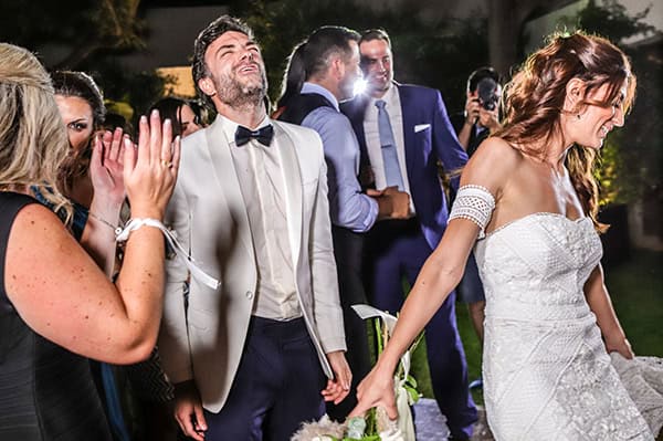 bohemian-wedding-athens-beautiful-florals-blue-hydrangeas_22