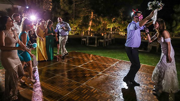 bohemian-wedding-athens-beautiful-florals-blue-hydrangeas_23