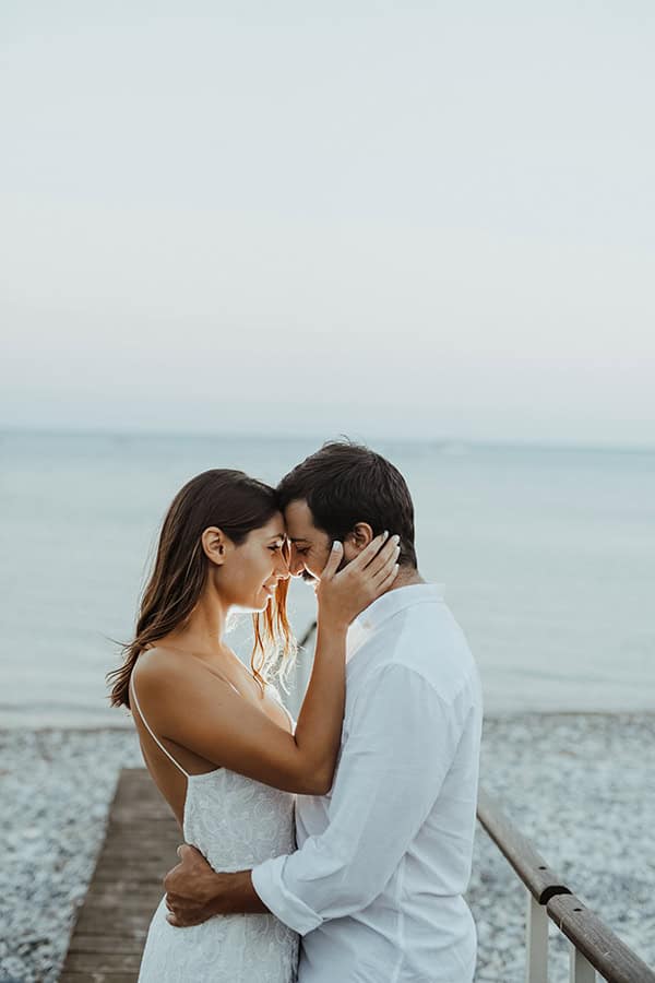 dreamy-prewedding-shoot-beach_12x