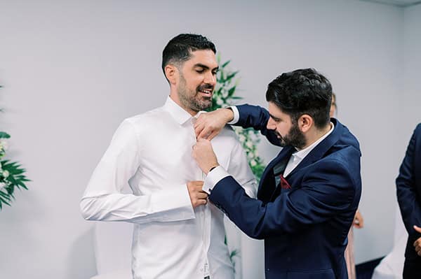 elegant-summer-wedding-ble-azure-white-blooms_17