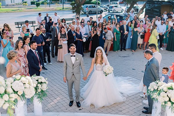 elegant-summer-wedding-ble-azure-white-blooms_29