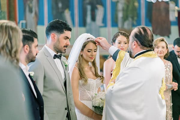 elegant-summer-wedding-ble-azure-white-blooms_32