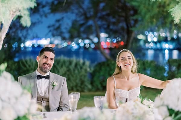 elegant-summer-wedding-ble-azure-white-blooms_52