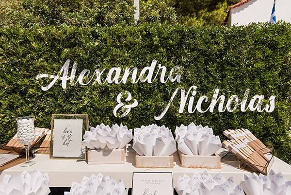 impressive-summer-wedding-lakonia-lush-floral-arrangments_26