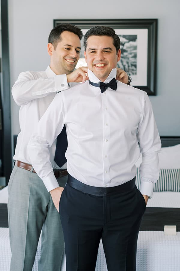 impressive-wedding--light-blue-white-hydrangeas_24