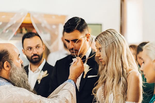 island-summer-wedding-boho-floral-arrangments_25