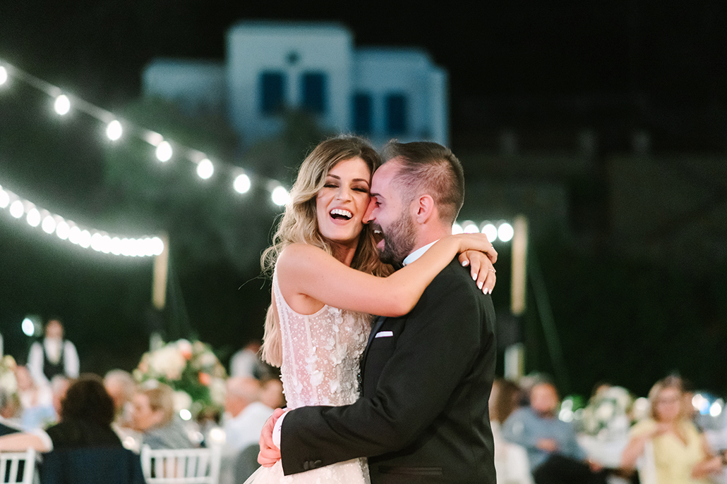 Lovely chic γάμος στην Άνδρο με τριαντάφυλλα και ορτανσίες │ Μίνα & Θάνος