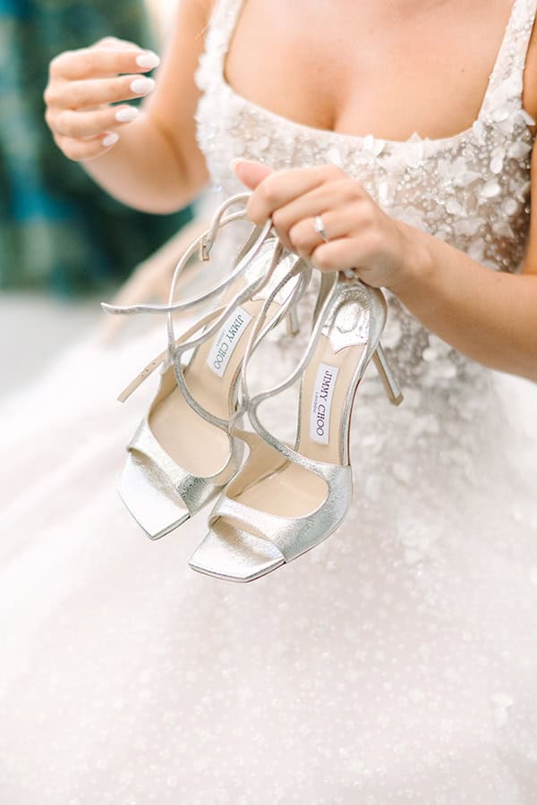 lovely-chic-wedding-andros-island-roses-hydrangeas_14