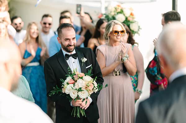 lovely-chic-wedding-andros-island-roses-hydrangeas_22