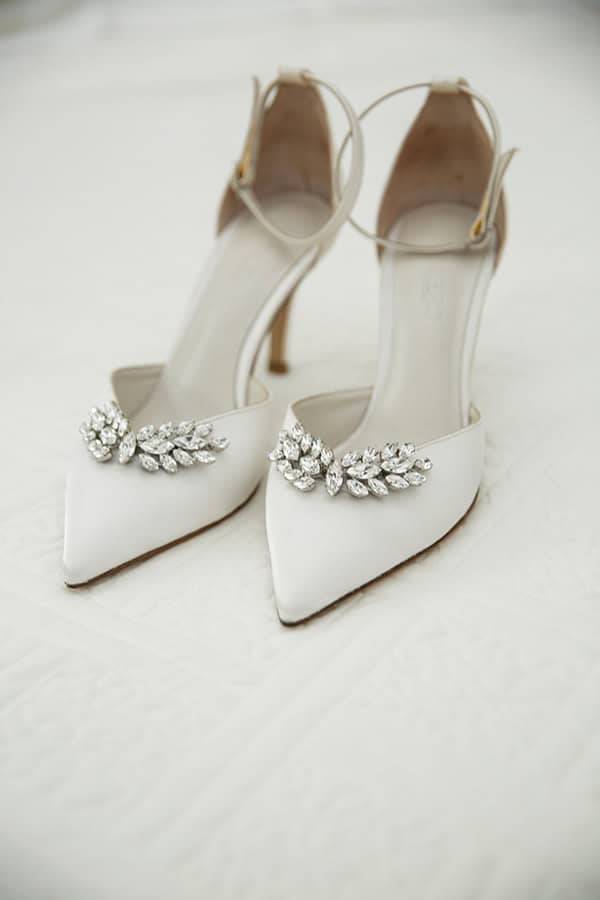 lovely-romantic-wedding-athens-white-florals-olives-eucalyptus_07