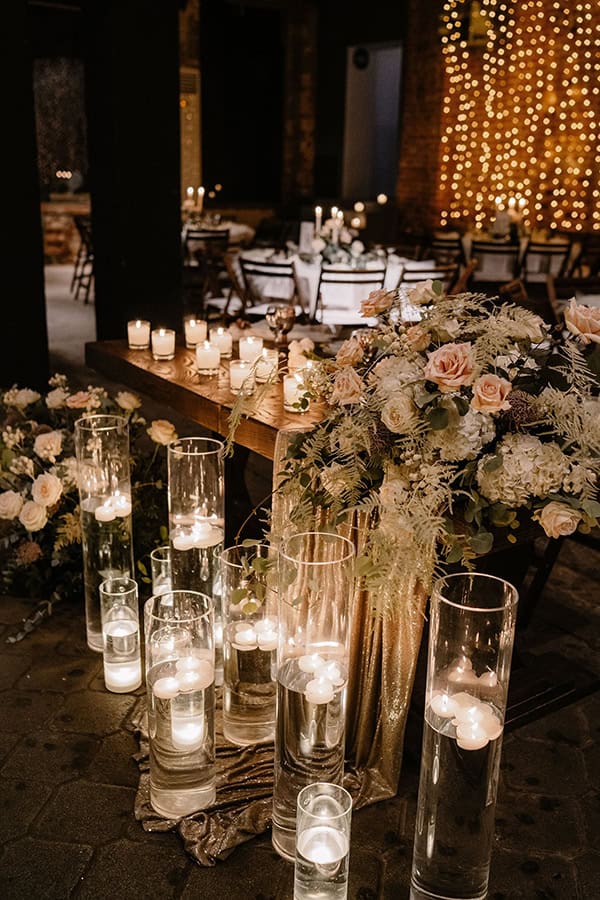 luxury-fall-wedding-thessaloniki-white-florals-special-lighting_51