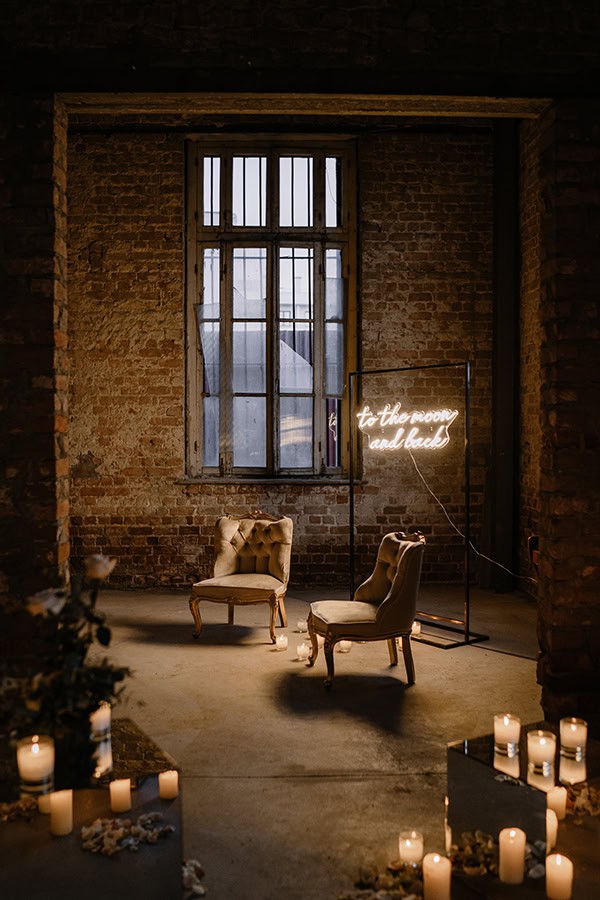 luxury-fall-wedding-thessaloniki-white-florals-special-lighting_54