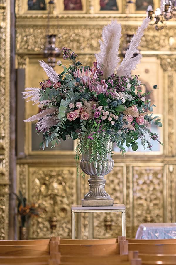 modern-spring-wedding-nicosia_16x