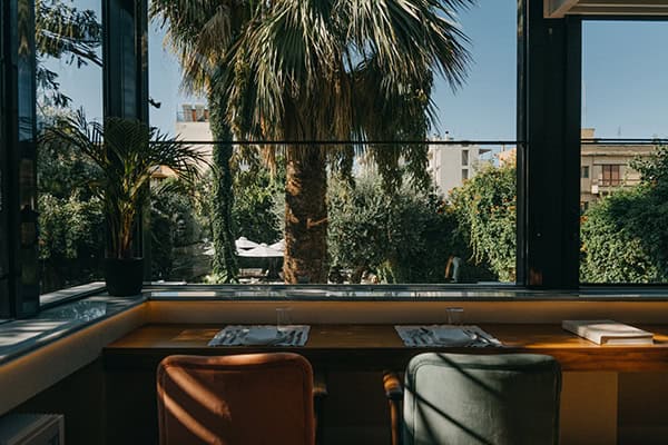 organise-your-dreamy-wedding-reception-bold-type-hotel_10