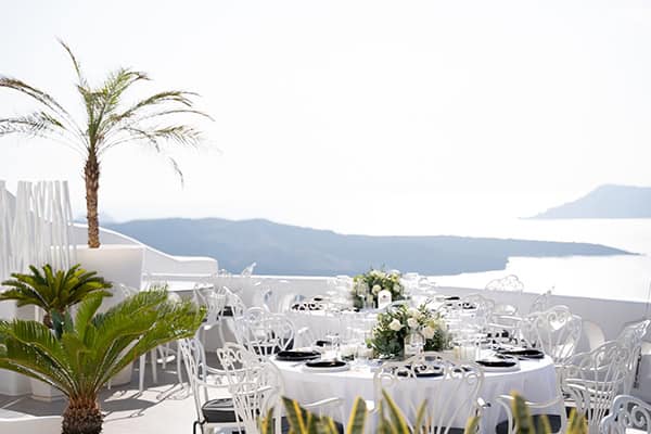plan-wedding-dreamy-athina-luxury-suites-santorini_02
