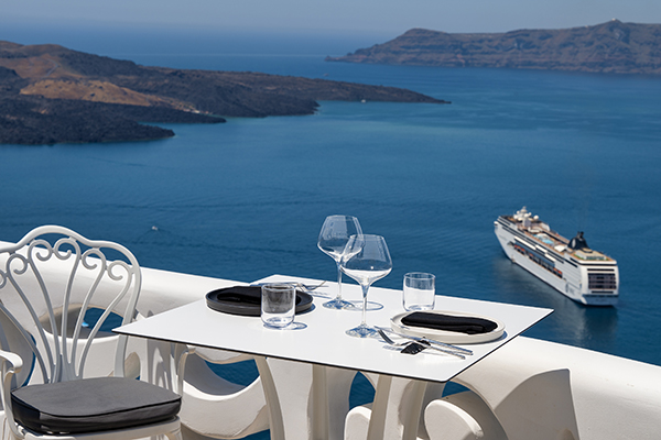 plan-wedding-dreamy-athina-luxury-suites-santorini_03