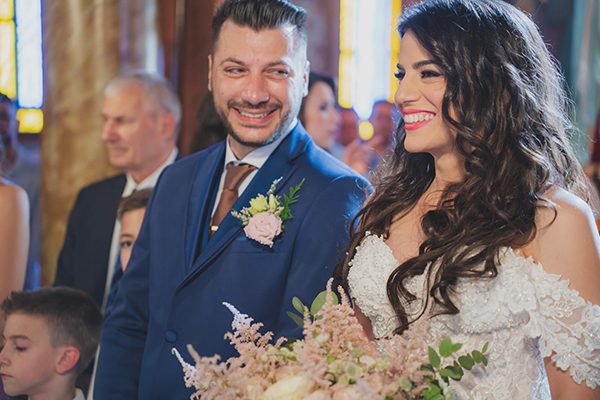 romantic-summer-wedding-ktima-xatzi-flowers-ivory-hues_15