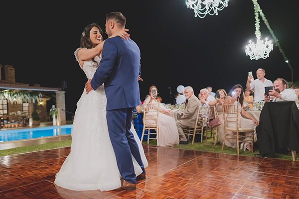 romantic-summer-wedding-ktima-xatzi-flowers-ivory-hues_38