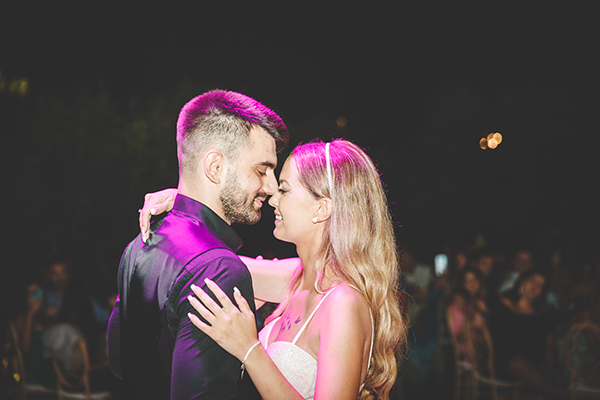 romantic-wedding-athens-lush-florals-coral-hues_50