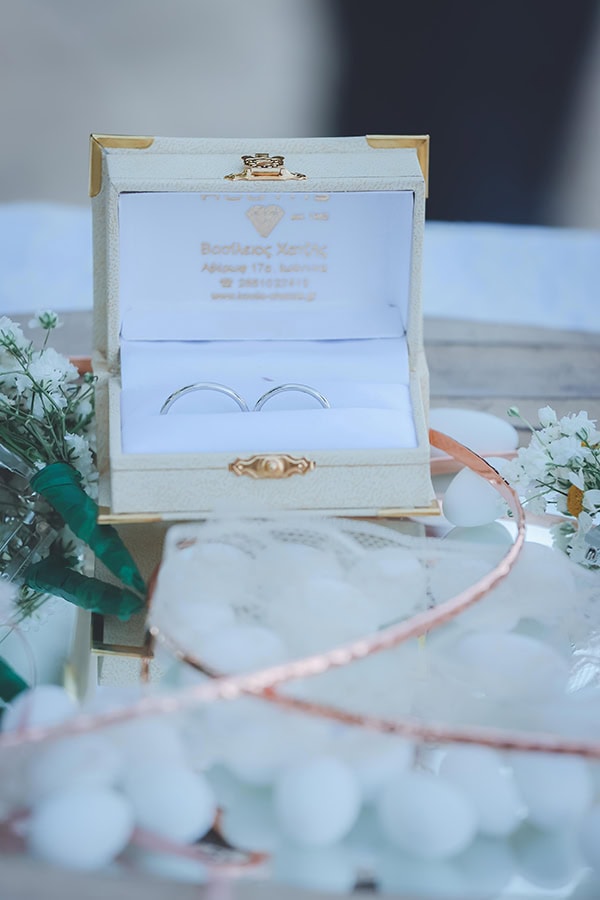 spring-wedding-boho-style-field-chamomile-lavenders_13