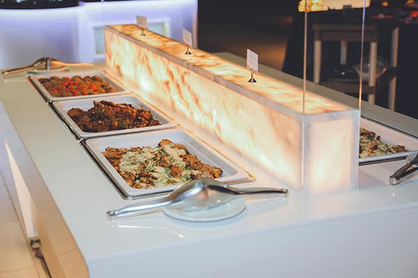 spring-wedding-boho-style-field-chamomile-lavenders_30