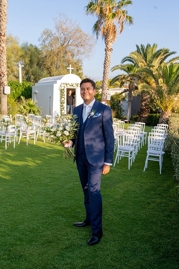 summer-wedding-athens-white-blooms-modern-touches_24x