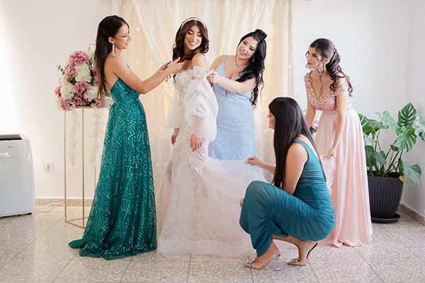 summer-wedding-limassol-orange-hues_10