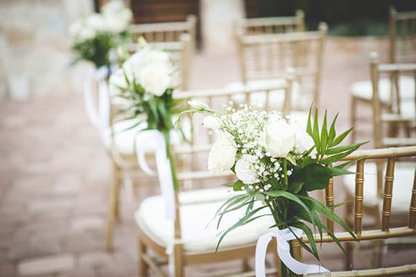 all-white-fall-wedding-athens-hydrangeas-lysianthus_33
