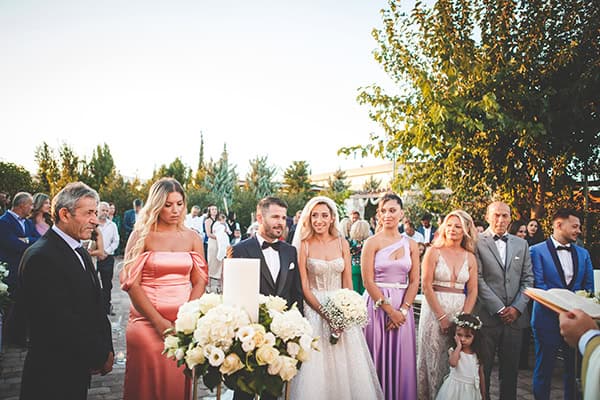 all-white-fall-wedding-athens-hydrangeas-lysianthus_43