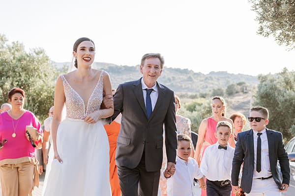 beautiful-summer-wedding-athens-romantic-white-blooms_21