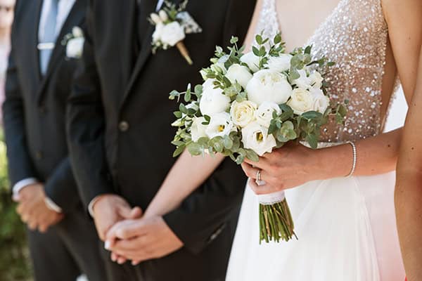 beautiful-summer-wedding-athens-romantic-white-blooms_29