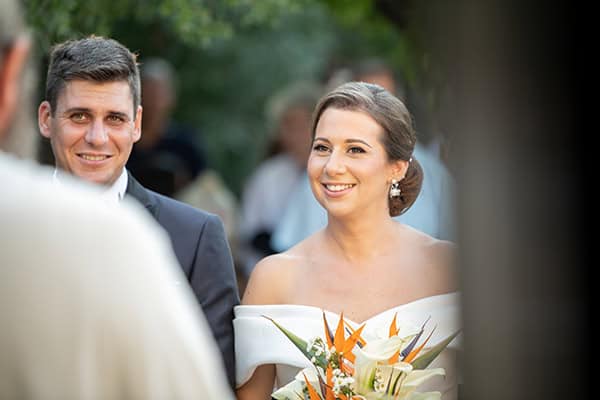 beautiful-summer-wedding-mouseio-oinou_14