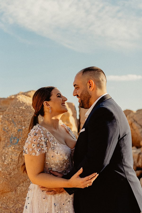 beautiful-wedding-paros-next-to-beach_02