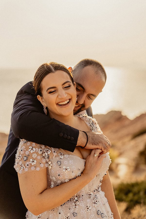 beautiful-wedding-paros-next-to-beach_04