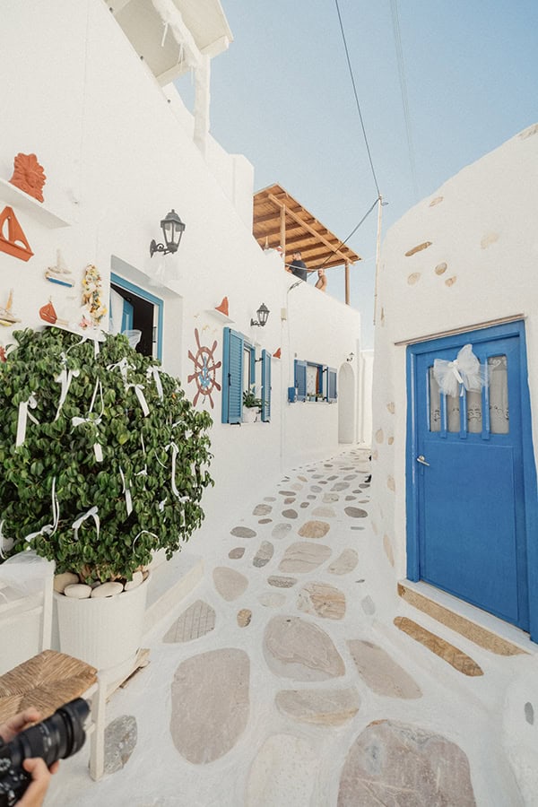 beautiful-wedding-paros-next-to-beach_05