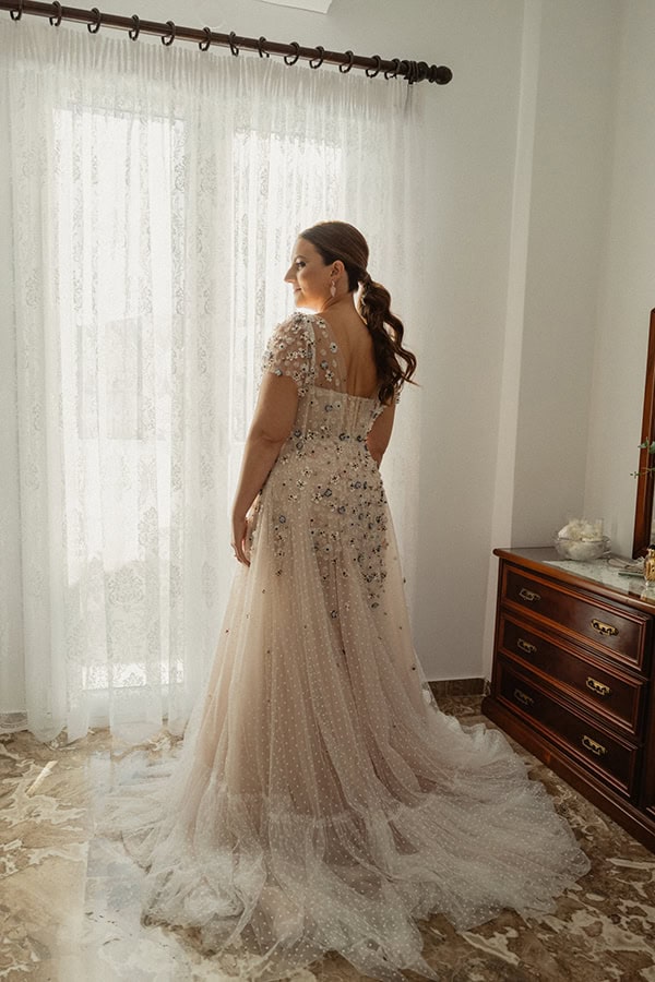 beautiful-wedding-paros-next-to-beach_09