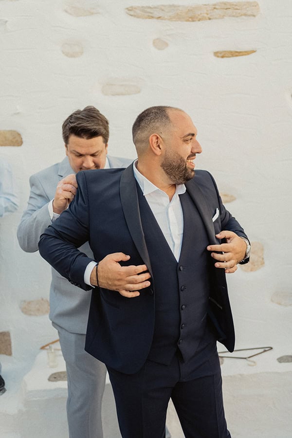 beautiful-wedding-paros-next-to-beach_17