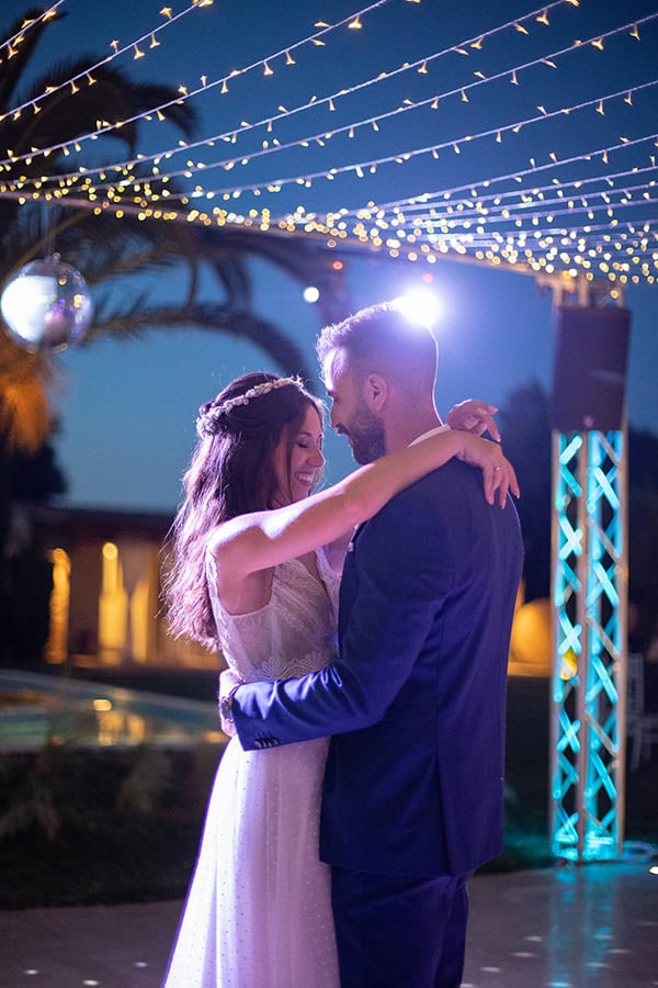 boho-summer-wedding-athens-roses-pastel-hues_37