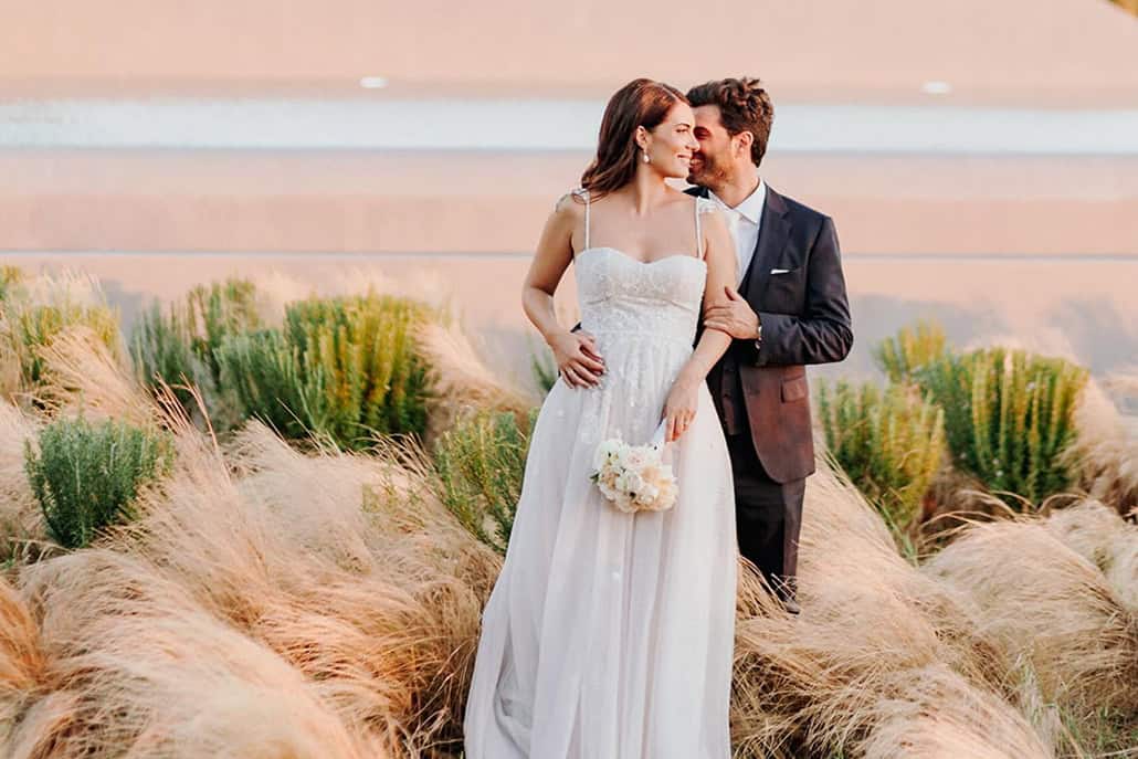 Chic καλοκαιρινός γάμος στην Πρέβεζα με κομψές λεπτομέρειες │ Σοφία & Φάνης