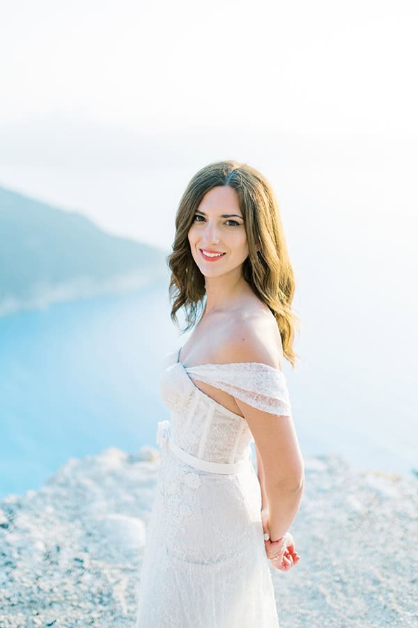 dreamy-summer-wedding-kefalonia-soft-pink-white-hues_02