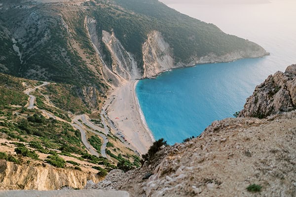 dreamy-summer-wedding-kefalonia-soft-pink-white-hues_06