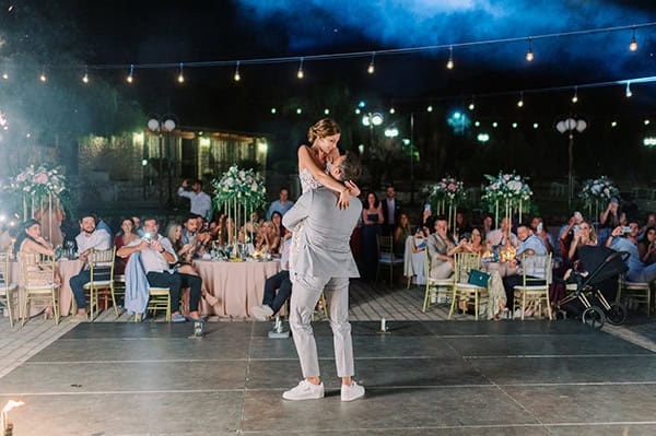 dreamy-summer-wedding-kefalonia-soft-pink-white-hues_51