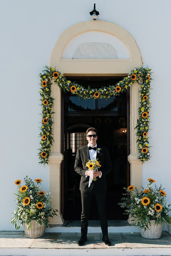 island-summer-wedding-kythira-helianthus_29