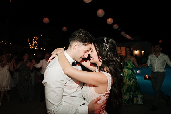 island-summer-wedding-kythira-helianthus_58