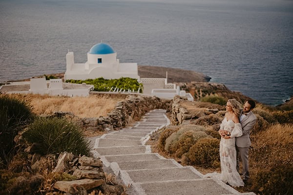 island-summer-wedding-serifos-island-vivid-bohemian-mood_41