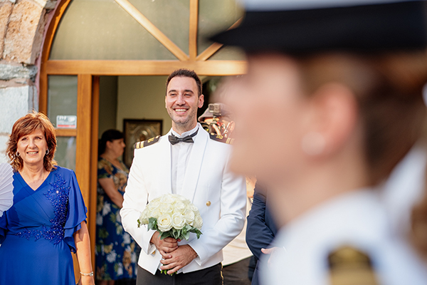 military-wedding-drama-beautiful-snapshots_09z