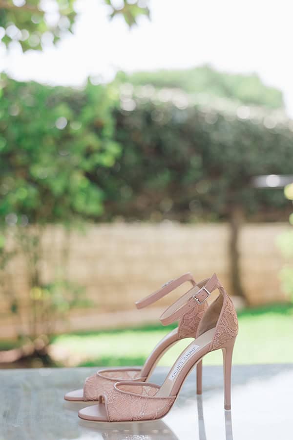 modern-fall-wedding-athens-florals-light-blue-purple-hues_07x