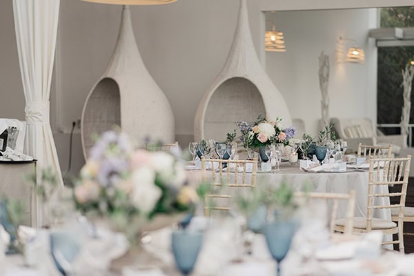 modern-fall-wedding-athens-florals-light-blue-purple-hues_30