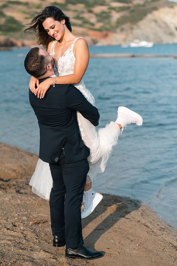 romantic-next-day-shoot-next-to-the-blue-beach_04